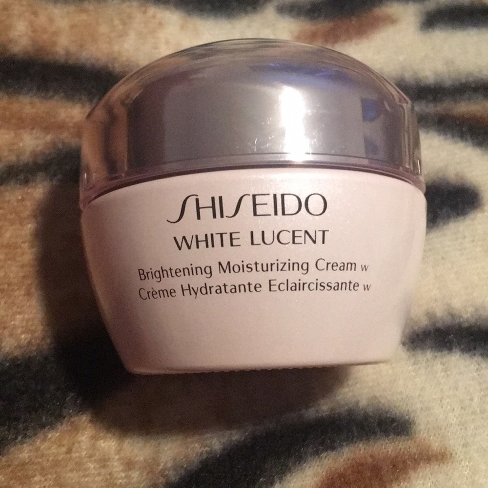 Shiseido White Lucent Brightening Moisturize Cream